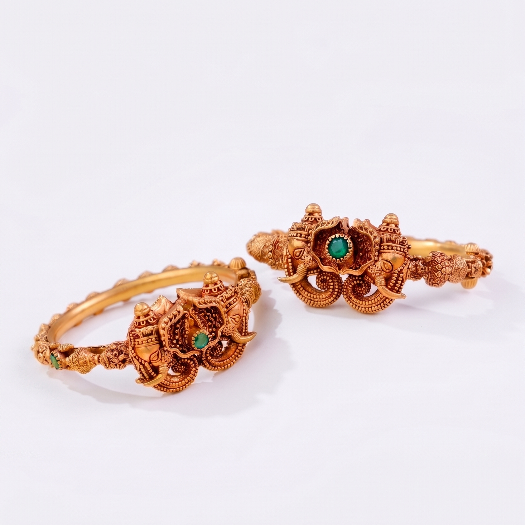 Antique Kada - Single Piece hover